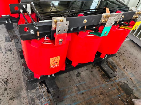 大容量吴江吴江吴江干式变压器 1250kVA‑2500kVA吴江吴江吴江干式变压器